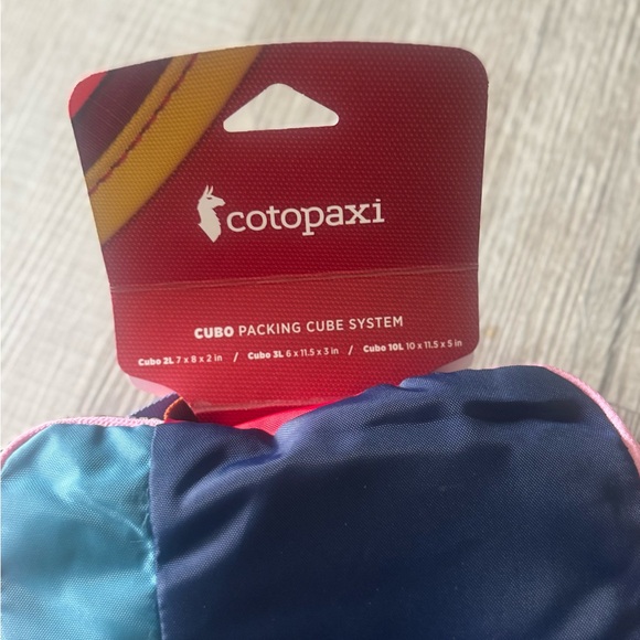 Cotopaxi Multi-Color Packing Cube System - Picture 3 of 7
